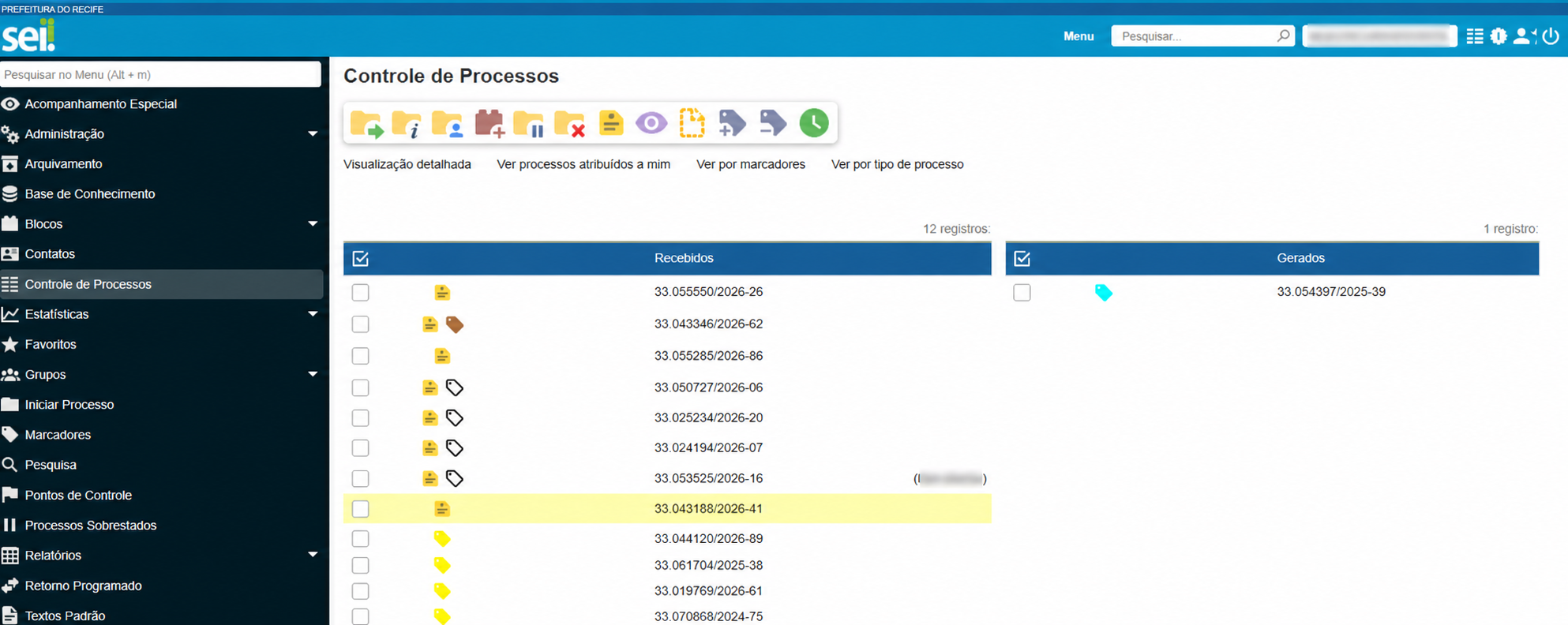 Tela Controle de Processos do SEI com identificadores pessoais desfocados